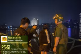 Kịp thời ngăn chặn người phụ nữ có ý định tiêu cực ở Hồ Tây