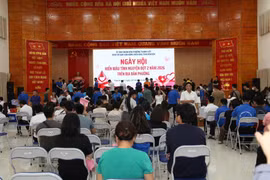 Gần 500 người tham gia Ngày hội hiến máu tình nguyện