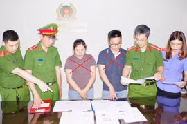 Bắt nhân viên môi giới bất động sản