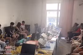 Triệt phá băng nhóm lừa đảo xuyên quốc gia