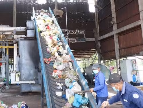 Hà Nội quyết tâm xử lý toàn bộ rác bằng công nghệ hiện đại 