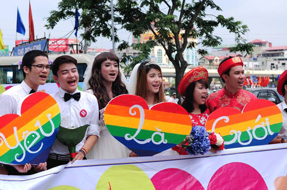 Gặp “chú rể” xinh đẹp của đám cưới đồng tính “khủng” tại Hà Nội ảnh 1