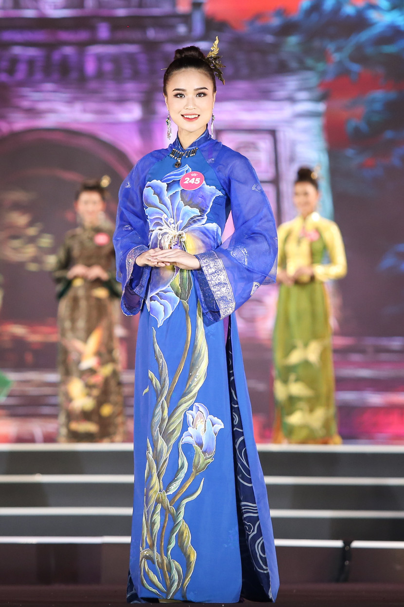 Lộ diện Top 3 "Người đẹp Biển" và "Người đẹp Du lịch" ảnh 10 Lộ diện Top 3 "Người đẹp Biển" và "Người đẹp Du lịch" ảnh 10