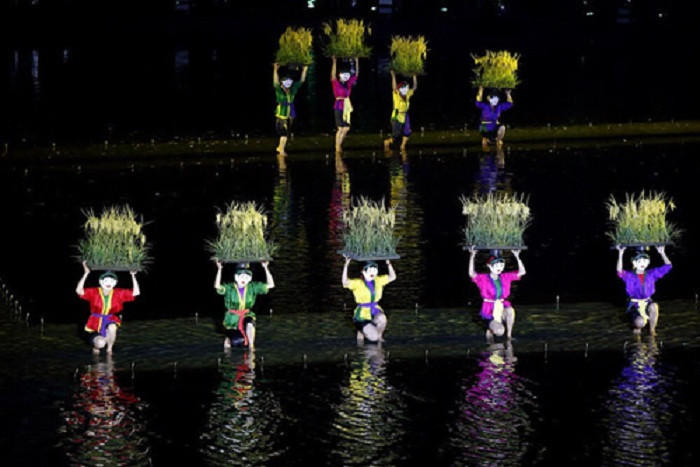 TAND TP Hà Nội tuyên bố "Tinh hoa Bắc Bộ" là tác phẩm phái sinh từ vở "Ngày xưa" của đạo diễn Việt Tú ảnh 3 TAND TP Hà Nội tuyên bố "Tinh hoa Bắc Bộ" là tác phẩm phái sinh từ vở "Ngày xưa" của đạo diễn Việt Tú ảnh 3