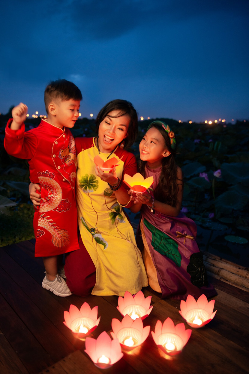 Tiết lộ về bản "hợp đồng mẫu tử" giữa Thái Thùy Linh và con gái ảnh 2 Tiết lộ về bản "hợp đồng mẫu tử" giữa Thái Thùy Linh và con gái ảnh 2