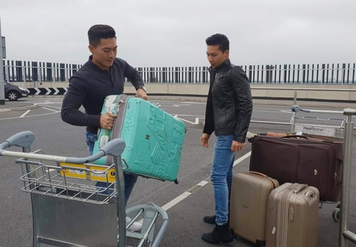 Quốc Cơ, Quốc Nghiệp thu xếp hành lý trở về Việt Nam