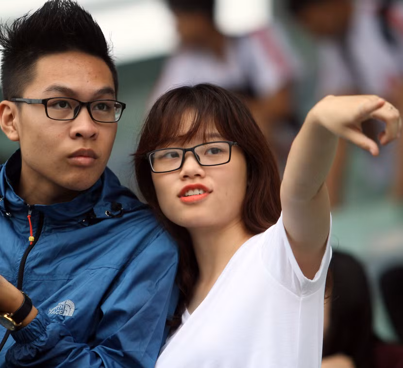 Nữ sinh Hà thành khoe sắc tại giải bóng đá học sinh THPT Hà Nội 2015 ảnh 7