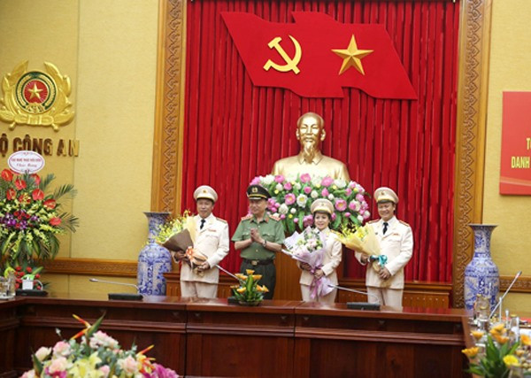 Bộ Công an: Gặp mặt, tôn vinh các nghệ sĩ được phong tặng danh hiệu NSND, NSƯT 2019 ảnh 1