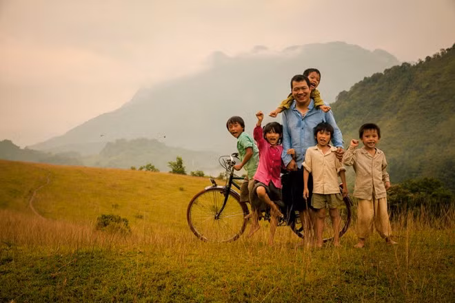 Sửng sốt với kinh phí 18 tỷ đồng của phim điện ảnh "Cha cõng con" ảnh 6 Sửng sốt với kinh phí 18 tỷ đồng của phim điện ảnh "Cha cõng con" ảnh 6