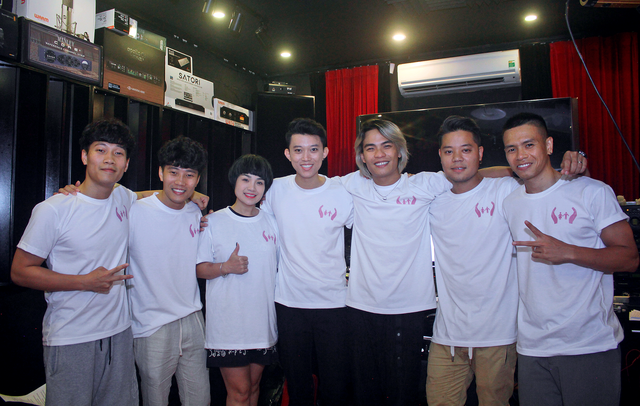 Dương Trường Giang gây xúc động với ca khúc kêu gọi bảo vệ trẻ em ảnh 2