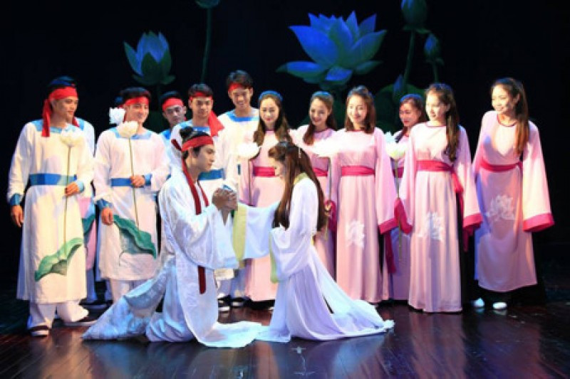 Khai mạc Liên hoan Sân khấu kịch nói chuyên nghiệp toàn quốc 2018 ảnh 1 Khai mạc Liên hoan Sân khấu kịch nói chuyên nghiệp toàn quốc 2018 ảnh 1