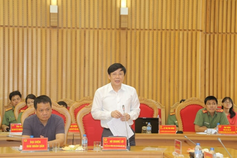 Báo chí luôn đồng hành với sự nghiệp bảo vệ ANTT và xây dựng lực lượng CAND ảnh 2 Báo chí luôn đồng hành với sự nghiệp bảo vệ ANTT và xây dựng lực lượng CAND ảnh 2