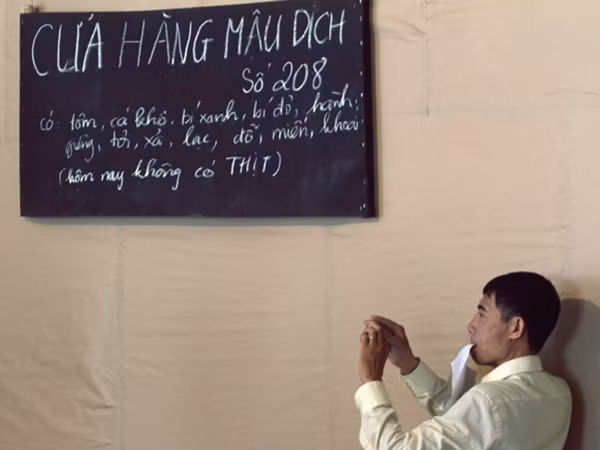 Người Hà Nội lâng lâng đi “xếp hàng” về thời bao cấp ảnh 4