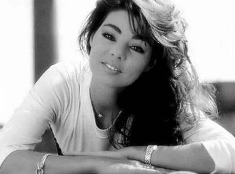 "Nữ hoàng" nhạc Pop Sandra hủy show diễn ở châu Âu để đến Việt Nam ảnh 3