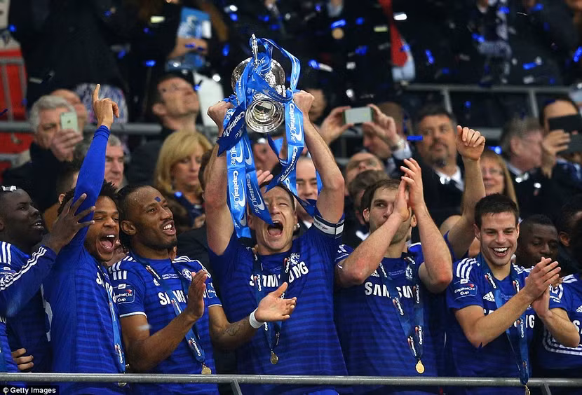 Đổ mồ hôi và máu, Chelsea giành cúp Liên đoàn ảnh 5