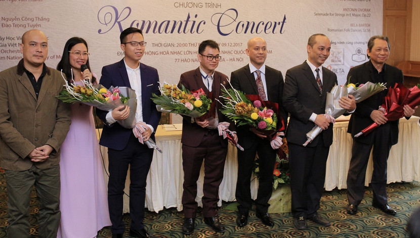 Cuộc hội ngộ "vi diệu" sau gần 30 năm của cặp nghệ sĩ violin - piano tài năng ảnh 4