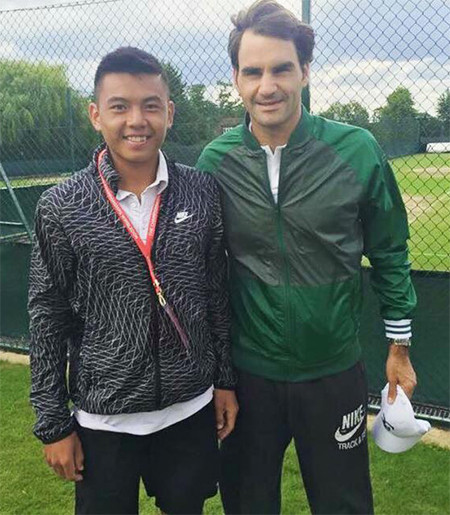 Lý Hoàng Nam khoe ảnh "tự sướng" với các siêu sao quần vợt ảnh 6