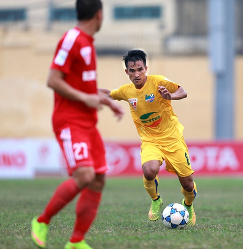 Thanh Hóa hú vía thoát thua Bình Dương trên sân nhà ảnh 1