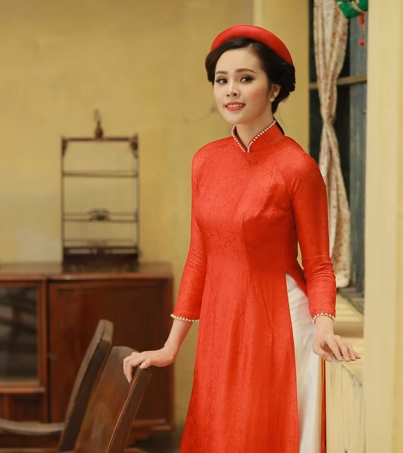 Trốn chồng đi thi, ca sĩ Lê Trinh tranh ngôi quán quân "Solo cùng Bolero" ảnh 4 Trốn chồng đi thi, ca sĩ Lê Trinh tranh ngôi quán quân "Solo cùng Bolero" ảnh 4