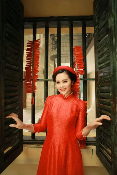 Trốn chồng đi thi, ca sĩ Lê Trinh tranh ngôi quán quân "Solo cùng Bolero" ảnh 2 Trốn chồng đi thi, ca sĩ Lê Trinh tranh ngôi quán quân "Solo cùng Bolero" ảnh 2