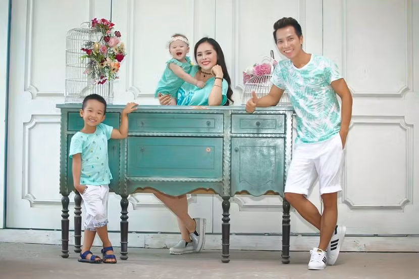 Trốn chồng đi thi, ca sĩ Lê Trinh tranh ngôi quán quân "Solo cùng Bolero" ảnh 3 Trốn chồng đi thi, ca sĩ Lê Trinh tranh ngôi quán quân "Solo cùng Bolero" ảnh 3