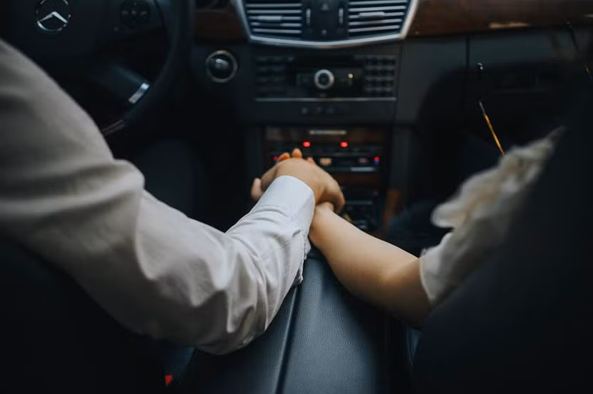 Rò rỉ ảnh lễ ăn hỏi của MC Thành Trung và bạn gái "hotgirl" ảnh 11 Rò rỉ ảnh lễ ăn hỏi của MC Thành Trung và bạn gái "hotgirl" ảnh 11