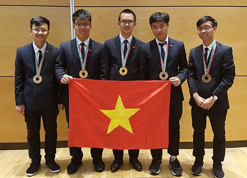 Bộ GD-ĐT nới lỏng việc tham gia thi Olympic quốc tế ảnh 1