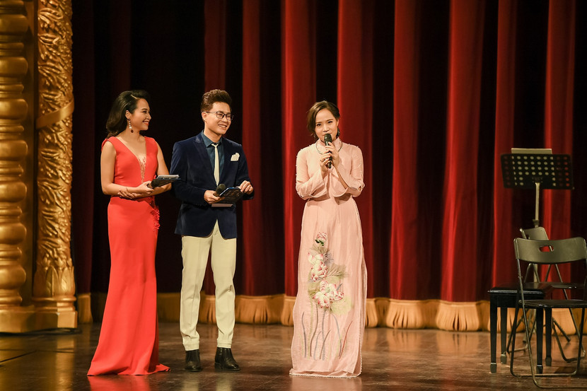 Bất ngờ với bản "Trống cơm" được nhạc sĩ Đỗ Hồng Quân biên soạn cho Cello ảnh 2 Bất ngờ với bản "Trống cơm" được nhạc sĩ Đỗ Hồng Quân biên soạn cho Cello ảnh 2