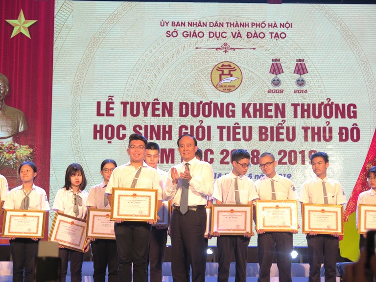 Hà Nội bầu chọn những gương mặt học sinh tiêu biểu Thủ đô ảnh 1 Hà Nội bầu chọn những gương mặt học sinh tiêu biểu Thủ đô ảnh 1