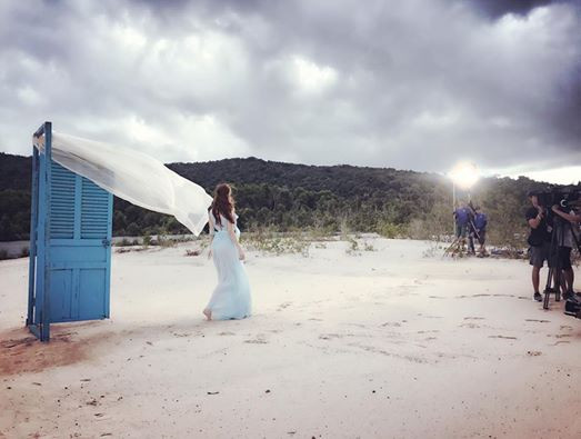 Bất ngờ trước giọng hát đầy cảm xúc của Ngọc Trinh ảnh 2