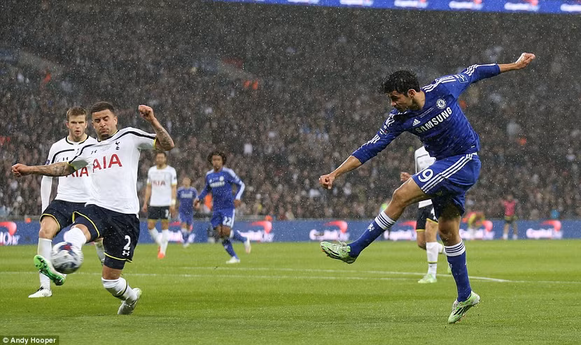 Đổ mồ hôi và máu, Chelsea giành cúp Liên đoàn ảnh 3