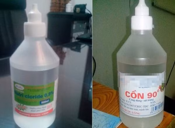 Mẹ lấy nhầm cồn 90 độ rửa mũi cho con, trẻ 1 tuổi bị viêm phổi ảnh 1