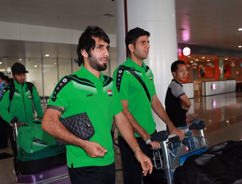 Cầu thủ Iraq mệt mỏi nhưng vẫn tự tin khi đến Việt Nam ảnh 4