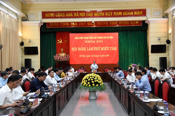 UBND TP Hà Nội báo cáo về tình hình ô nhiễm bụi trong không khí cao bất thường ảnh 1