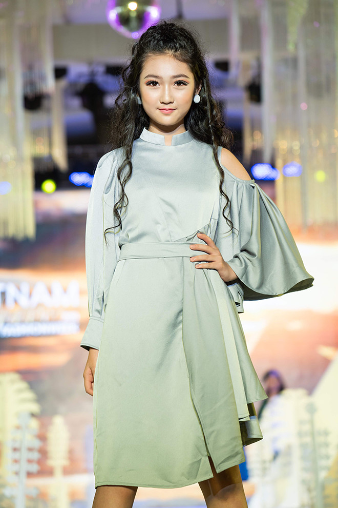 300 người mẫu "nhí" tham gia trình diễn tại Tuần lễ Thời trang trẻ em quốc tế Việt Nam 2019 ảnh 2 300 người mẫu "nhí" tham gia trình diễn tại Tuần lễ Thời trang trẻ em quốc tế Việt Nam 2019 ảnh 2