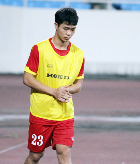 Công Phượng buồn thiu trong ngày “khoác áo hụt” ĐTQG ảnh 11