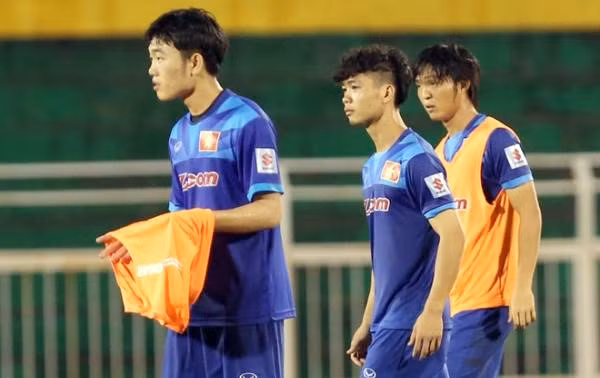 Điểm danh những cái tên "hot" nhất V-League 2018, dư luận quan tâm ảnh 9