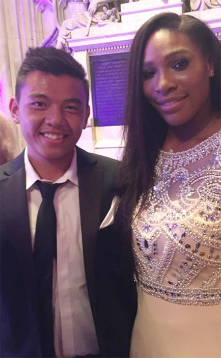 Lý Hoàng Nam khoe ảnh "tự sướng" với các siêu sao quần vợt ảnh 5