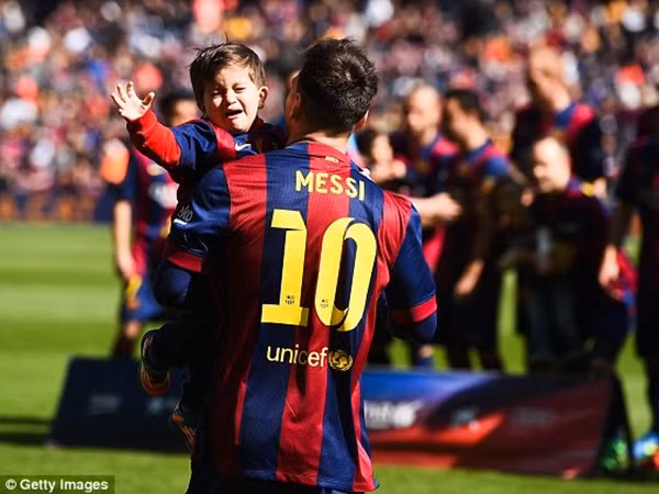 Messi sắp chào đón quý tử thứ hai ảnh 2