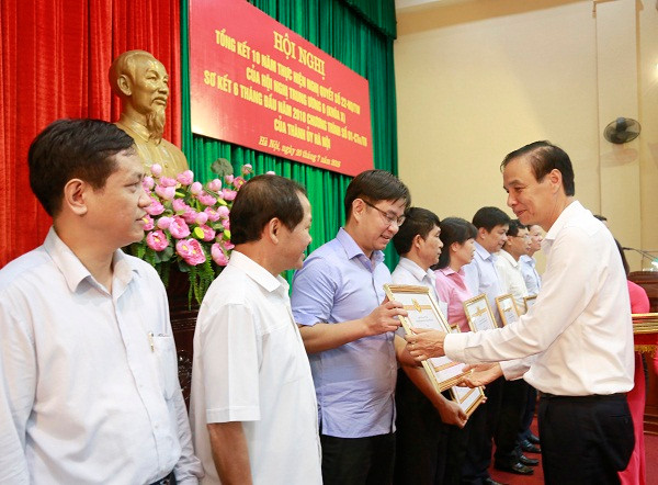 Hà Nội: Tinh gọn bộ máy, giảm đầu mối, đổi mới mạnh mẽ tư duy lãnh đạo, quản lý ảnh 2 Hà Nội: Tinh gọn bộ máy, giảm đầu mối, đổi mới mạnh mẽ tư duy lãnh đạo, quản lý ảnh 2