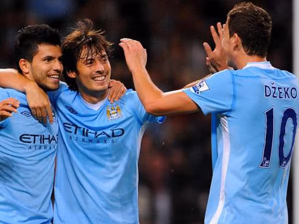 Danh sách chính thức 29 cầu thủ Man City sang Việt Nam ảnh 1