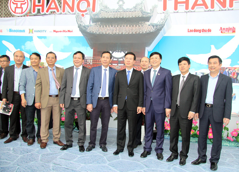 "Báo chí cần đổi mới mạnh mẽ, góp phần giúp đất nước phát triển bền vững" ảnh 7 "Báo chí cần đổi mới mạnh mẽ, góp phần giúp đất nước phát triển bền vững" ảnh 7