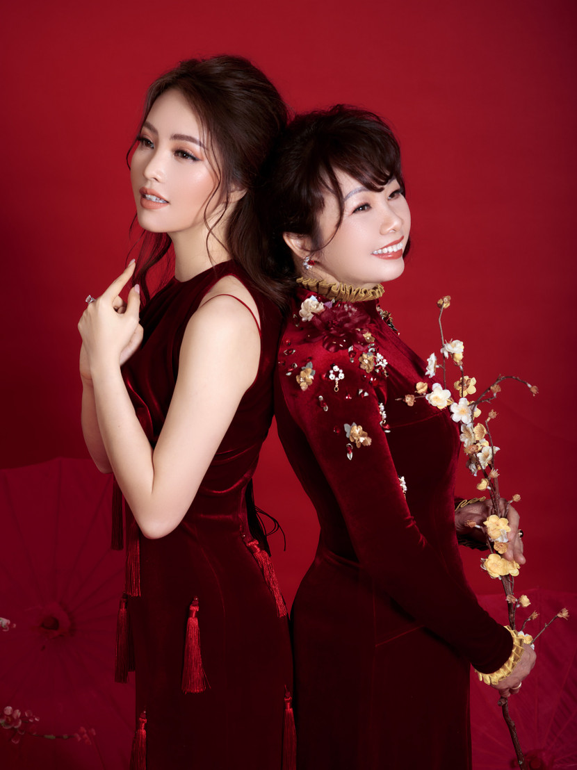 Á hậu Thụy Vân tiết lộ mẹ có thể một mình nấu 20 mâm cỗ ảnh 2