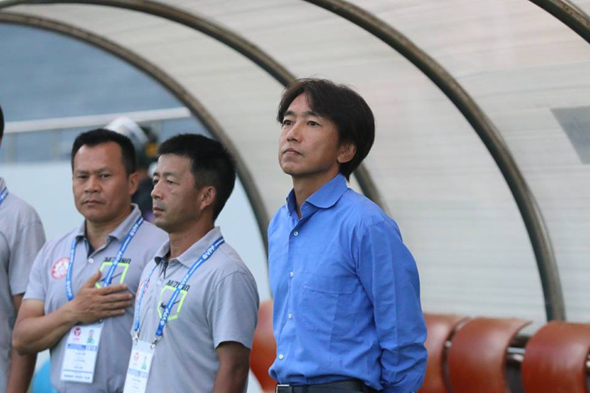 Từ mục tiêu tốp đầu, thầy trò HLV Miura giờ lo... trụ hạng ảnh 3 Từ mục tiêu tốp đầu, thầy trò HLV Miura giờ lo... trụ hạng ảnh 3