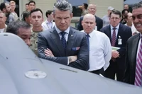 Mỹ đưa phi cơ tự sát LUCAS tới Trung Đông- căng thẳng càng tăng cao