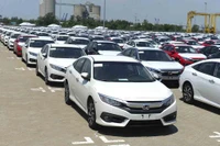 Ô tô, phụ tùng linh kiện nhập khẩu tăng mạnh 2 tháng đầu năm