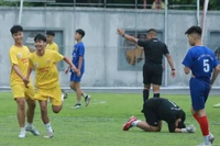 Đội bóng nào ghi nhiều bàn nhất, thủng lưới ít nhất giải?