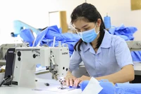 Hôm nay (1/1), áp dụng mức lương tối thiểu vùng mới, tăng bình quân 7,2%