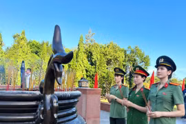 Hành trình tri ân viết tiếp truyền thống cách mạng