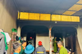 Khống chế nhanh đám cháy nhà dân do chập điện